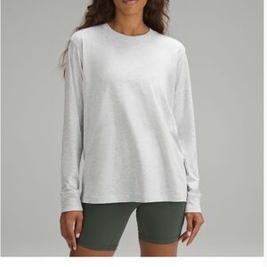 Women's Long Sleeve Oversize Gray Top